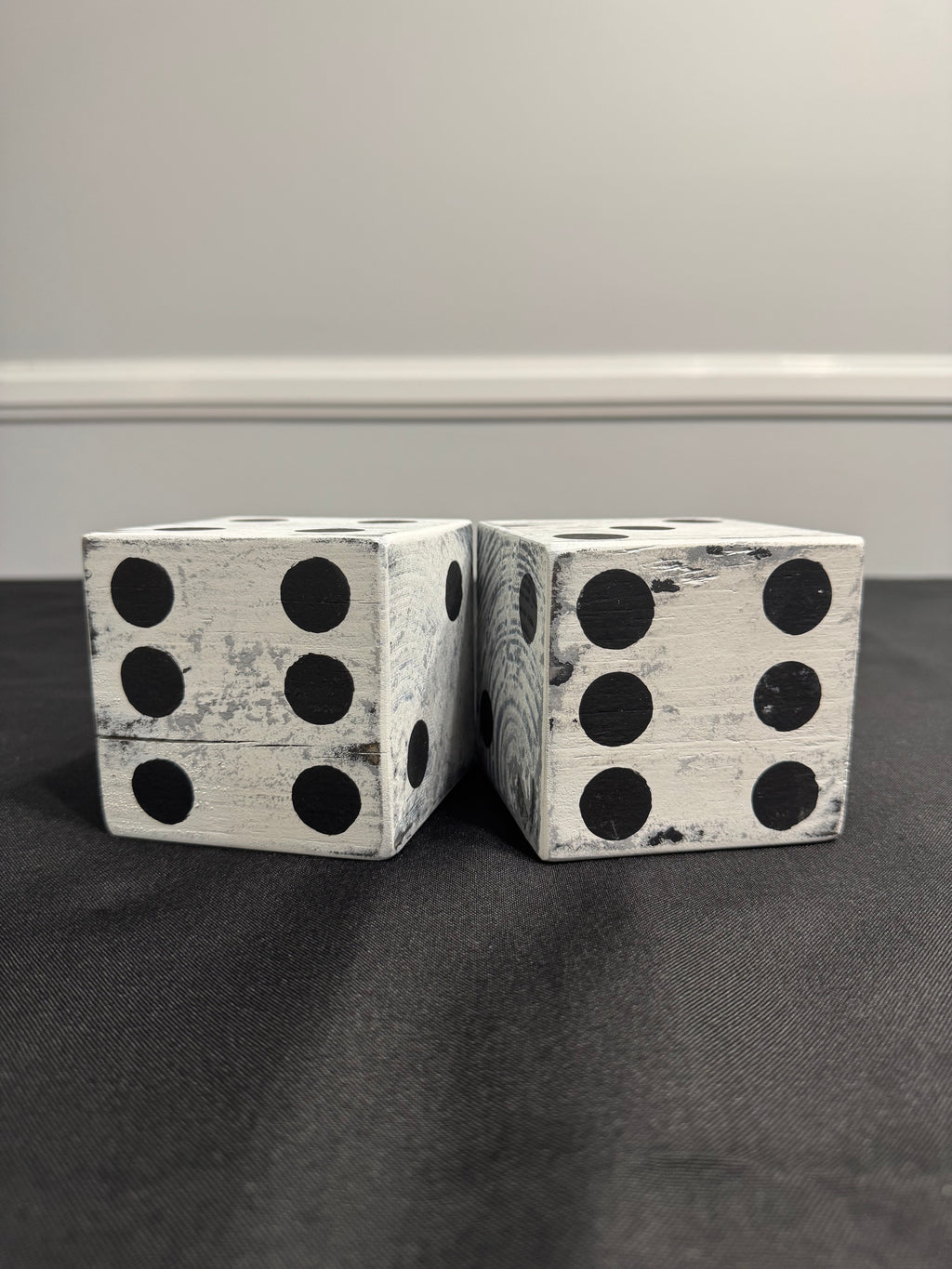 Handmade decorative shelf dice