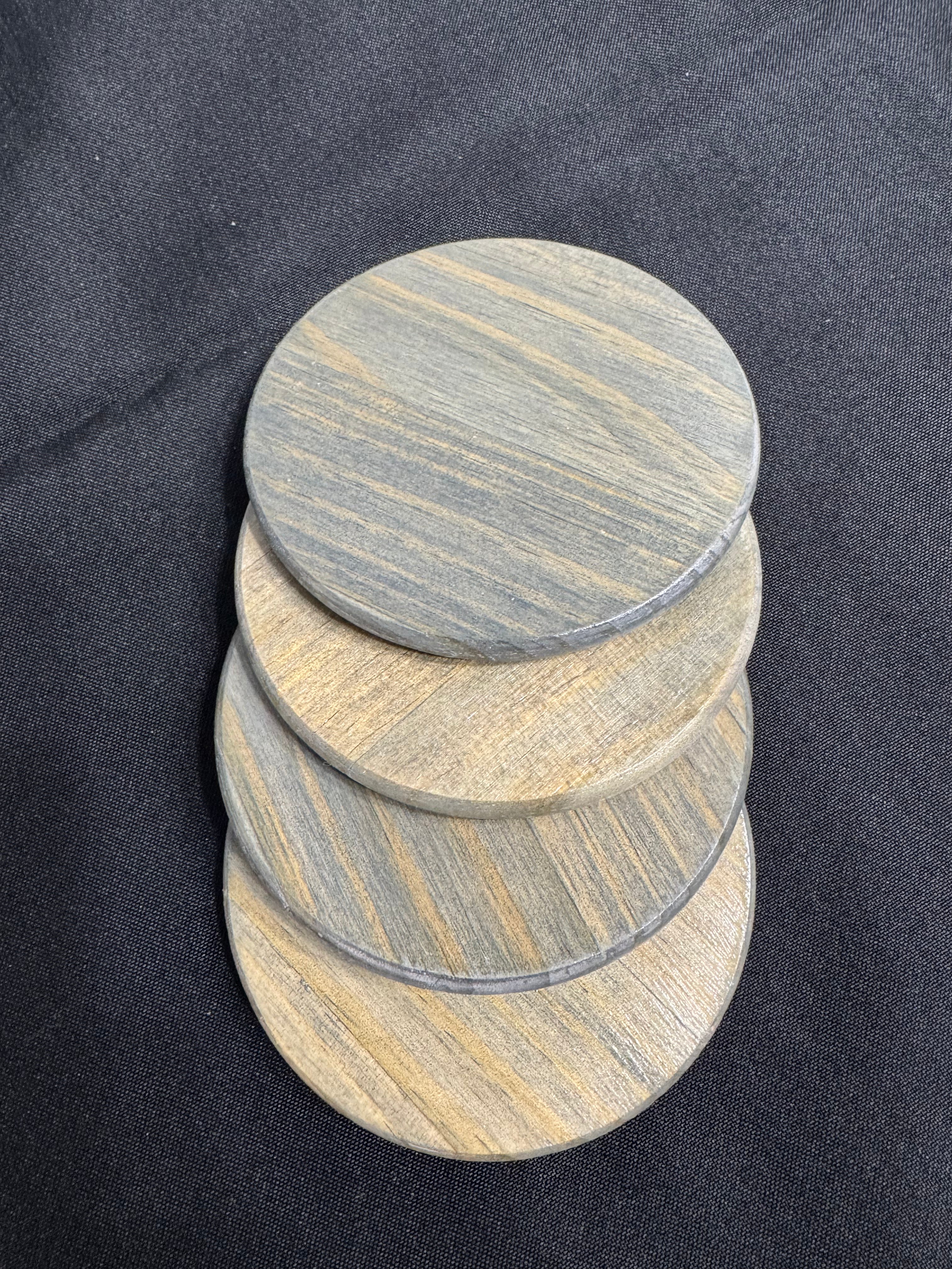 Waterproof wooden set of coasters